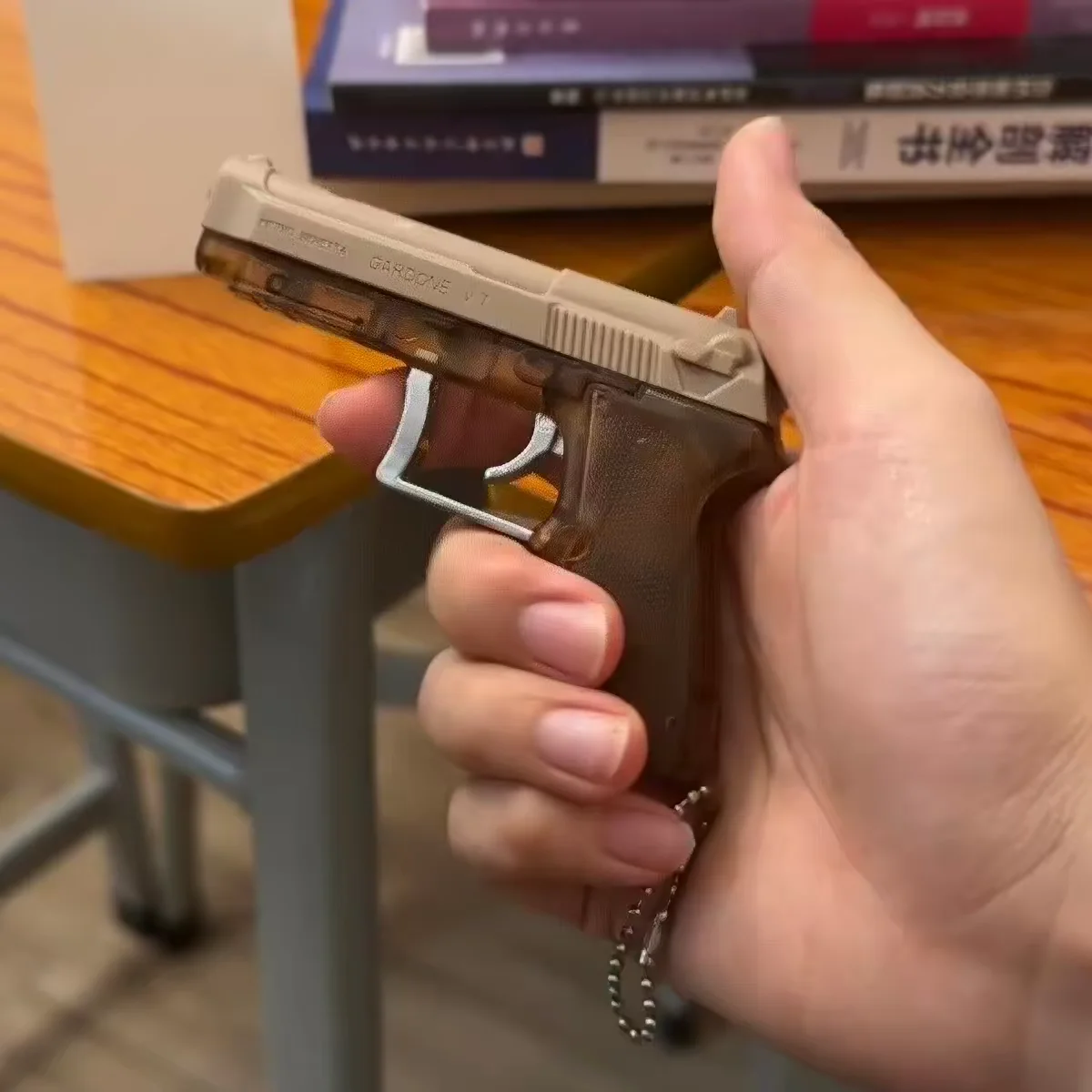 Novelty Shock Prank Toy Gun Ke - огляд і ціна Shock Pen Prank Toy